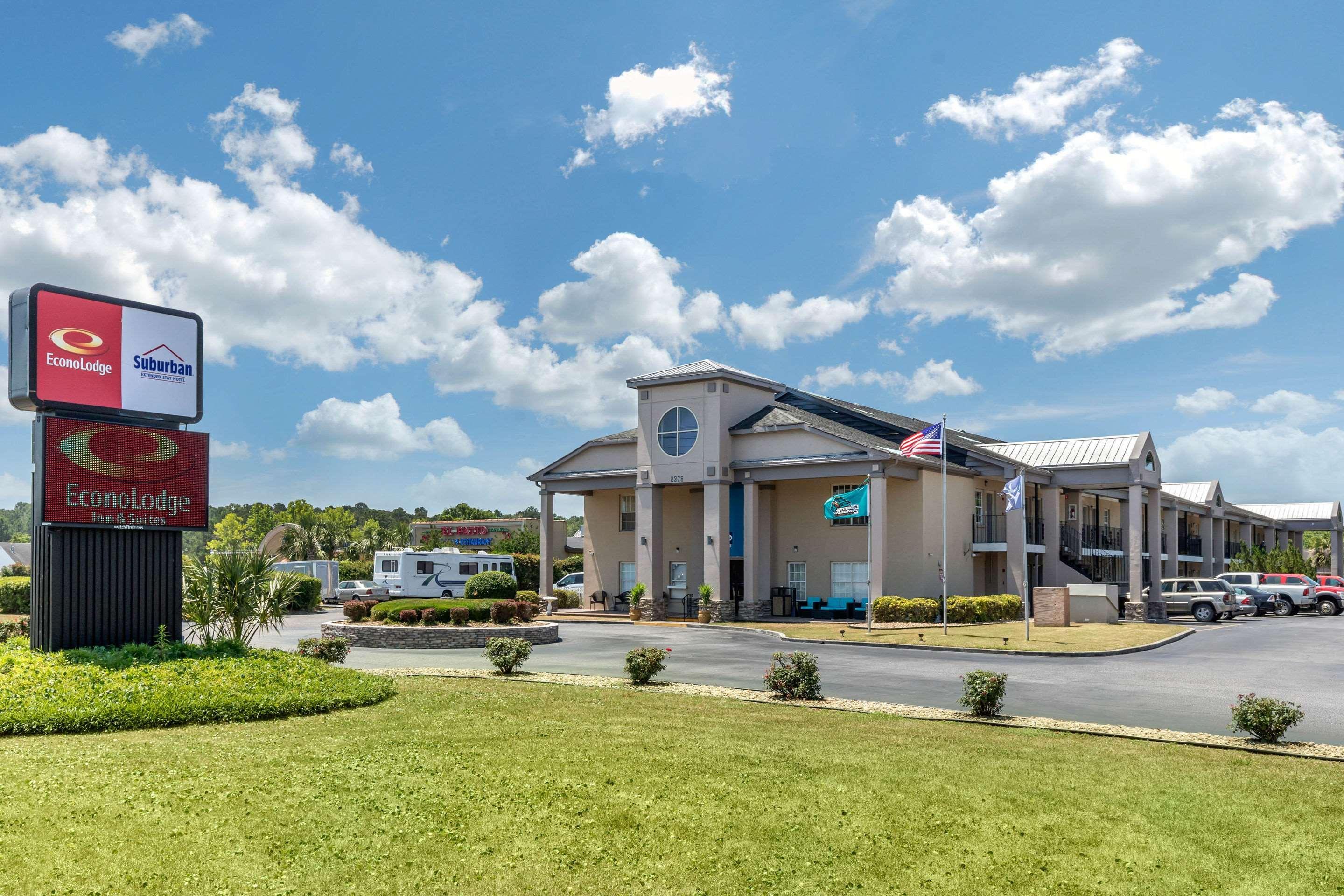 Suburban Studios At The University Conway Exterior foto